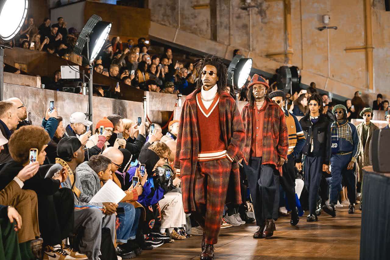 Hire EartH Theatre, EartH Hackney, London • HeadBox